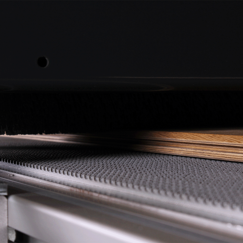 Mašina za četkasto brušenje