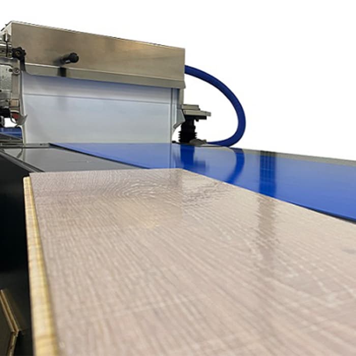 Curtain Coater 4